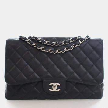 مملوكة مسبقًا حقيبة شانيل قلاب كلاسيك مفرد جلد كافيار جامبو