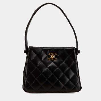 مملوكة مسبقًا Chanel Matelasse Coco Mark Mini Handbag In Black Lambskin