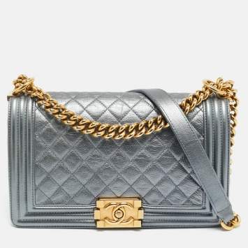 مملوكة مسبقًا Chanel Boy Medium Metallic Grey Quilted Leather Flap Bag