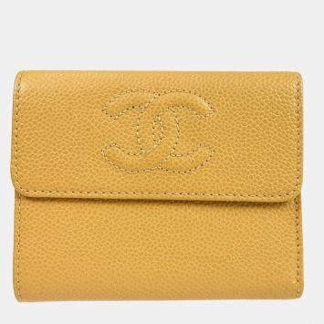 Pre Owned Chanel Trifold Beige Calfskin Wallet
