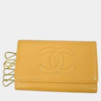 Pre Owned Chanel Small Beige Calfskin Leather Key Case