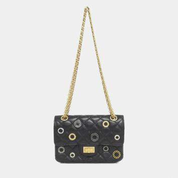 مملوكة مسبقًا Chanel Reissue Studded Leather Shoulder Bag