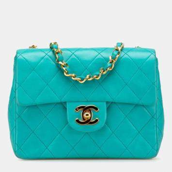 Pre Owned Chanel Flap Chain Lambskin Leather Shoulder Bag