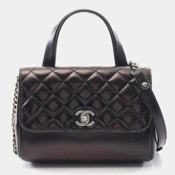 مملوكة مسبقًا Chanel Matelasse Top Handle Shoulder Bag Leather Black