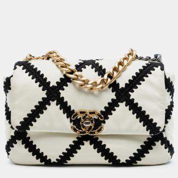 مملوكة مسبقًا Chanel White Medium Crochet Calfskin 19 Flap