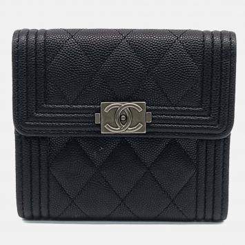 Pre Owned Chanel Black Leather Caviar Boy Bifold Wallet