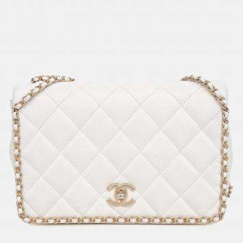 مملوكة مسبقًا Chanel White Leather Caviar Chain Shoulder Bag