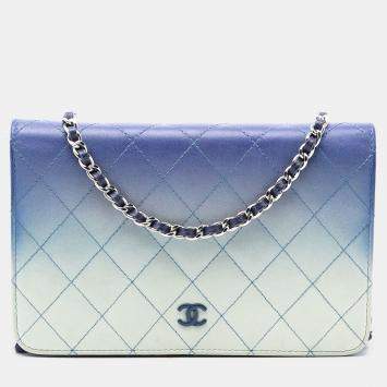 Pre Owned Chanel Blue Ombre Lambskin Degrade Wallet On Chain