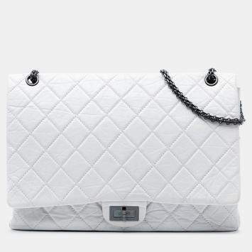 Pre Owned Chanel White Maxi Quilted Aged Calfskin Reissue 2.55 Single Flap
