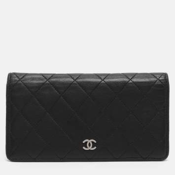 Pre Owned Chanel L Yen Black Quilted Leather Long Wallet