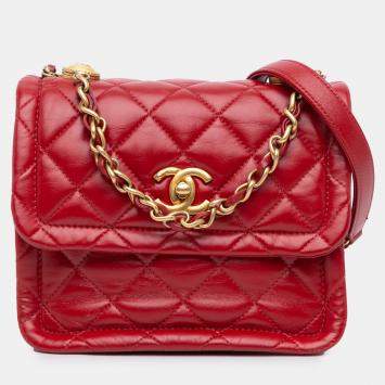 مملوكة مسبقًا Chanel Red Mini Quilted Lambskin Soft Square Flap