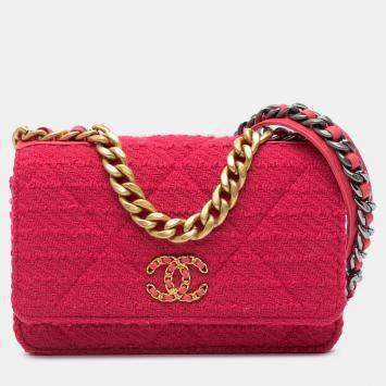 مملوكة مسبقًا Chanel Pink Tweed 19 Wallet On Chain