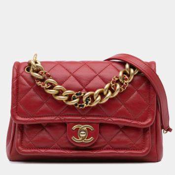 مملوكة مسبقًا Chanel Red Small Quilted Lambskin Chain Link Flap
