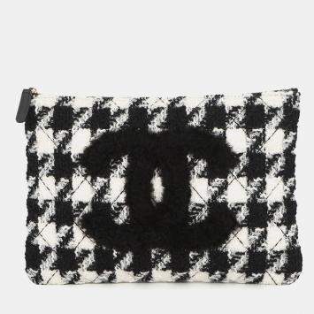 مملوكة مسبقًا Chanel Cc Logo Clutch Bag Black/White Tweed