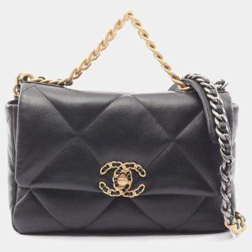 Pre Owned Chanel 19 Disneuf Matelasse Shoulder Bag In Lambskin Leather Black