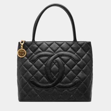 مملوكة مسبقًا Chanel Black Caviar Medallion Tote