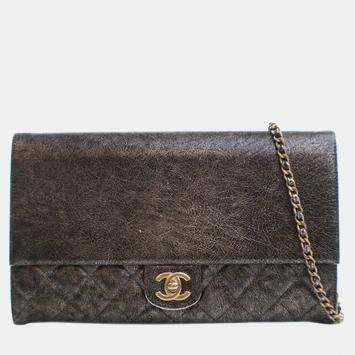 Pre Owned Chanel Grey Chanel Cracked Metallic Calfskin Zip Away Chain Clutch