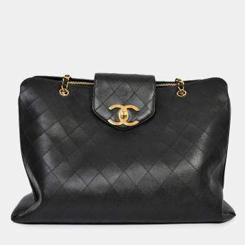Pre Owned Chanel 1991/94 Black Leather Quilted XL Supermodel Weekender Tote
