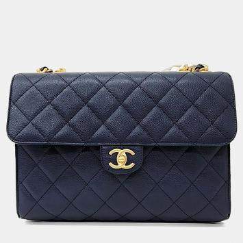 مملوكة مسبقًا Chanel Navy Blue Leather Chanel Caviar Chain Shoulder Bag