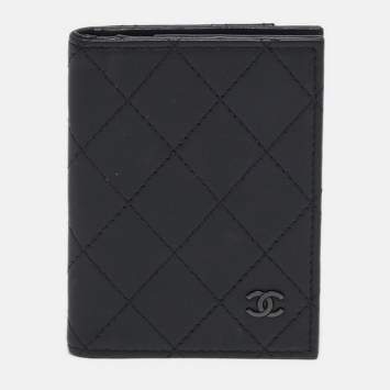 Pre Owned Chanel CC Black Quilted Leather Bifold Card Holder
