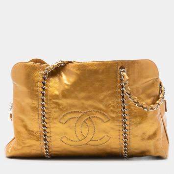 Pre Owned Chanel Gold Metallic Patent Luxe Ligne Tote Bag