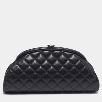 مملوكة مسبقًا Chanel Timeless Black Quilted Leather Clutch