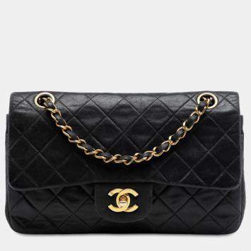 Pre Owned Chanel Black Medium Classic Lambskin Double Flap