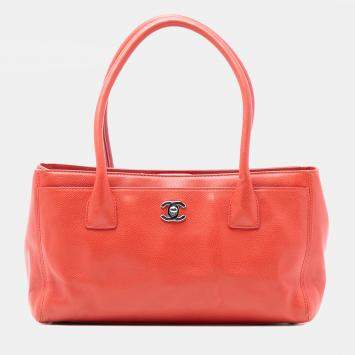 Pre Owned Chanel Red Small Calfskin Executive Cerf Tote