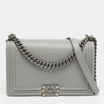 Pre Owned Chanel Boy New Medium Grey Chevron Leather Flap Bag