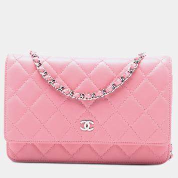 Pre Owned Chanel Pink CC Quilted Lambskin Wallet On Chain