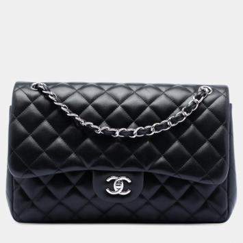 مملوكة مسبقًا Chanel Black Jumbo Classic Lambskin Double Flap