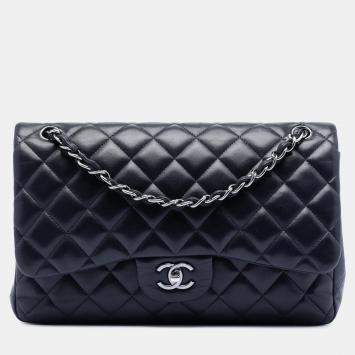 Pre Owned Chanel Black Jumbo Classic Lambskin Double Flap