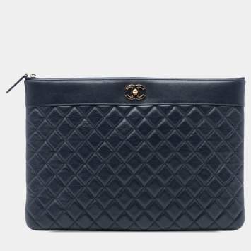 Pre Owned Chanel Blue Large Quilted Sheepskin Mademoiselle O Case Clutch