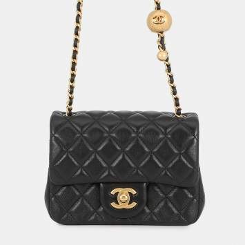 Pre Owned Chanel Matelasse Black Lambskin Mini Chain shoulder Bag
