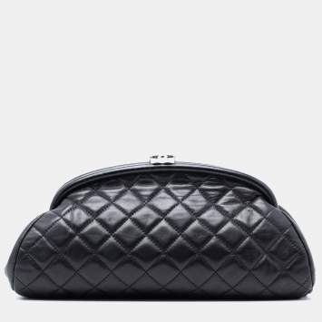 Pre Owned Chanel Black Quilted Lambskin Timeless Kisslock Clutch