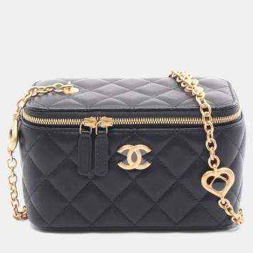 Pre Owned Chanel Matelasse Small Vanity Shoulder Bag Leather Black