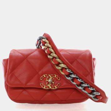 Pre Owned Chanel Mini Lambskin Quilted 19 Waist bag