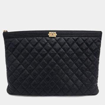 Pre Owned حقيبة كلاتش بوي شانيل كبيرة جلد كافيار أسود