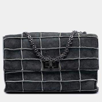 مملوكة مسبقًا Chanel Identification Suede Patchwork Reissue 2.55 Flap