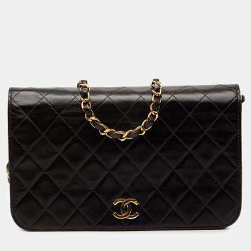 مملوكة مسبقًا Chanel Black CC Quilted Lambskin Full Flap