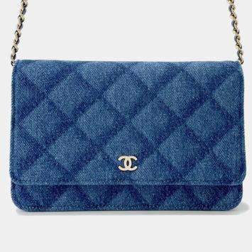 مملوكة مسبقًا Chanel Classic Chain Wallet Blue Denim Leather