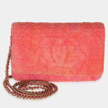 مملوكة مسبقًا Chanel Pink/Orange Quilted Tweed Timeless CC Wallet On Chain