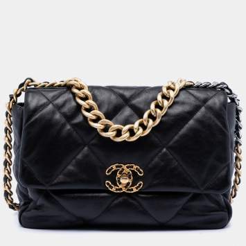 مملوكة مسبقًا Chanel Black Large Lambskin 19 Flap