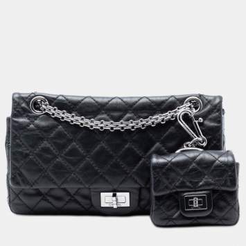 مملوكة مسبقًا Chanel Black Quilted Aged Calfskin Reissue 2.55 Double Flap 225 with Mini Pouch