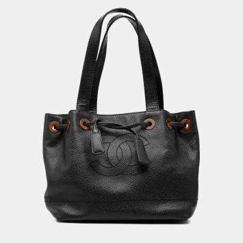 مملوكة مسبقًا Chanel Black CC Caviar Drawstring Tote