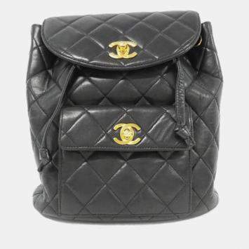 مملوكة مسبقًا Chanel Black Lambskin Backpack