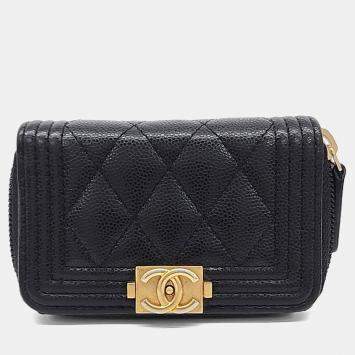 Pre Owned Chanel Caviar Boy Card Holder