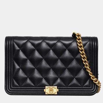 مملوكة مسبقًا محفظة شانيل سلسلة كروس جلد حملان مبطنة سوداء