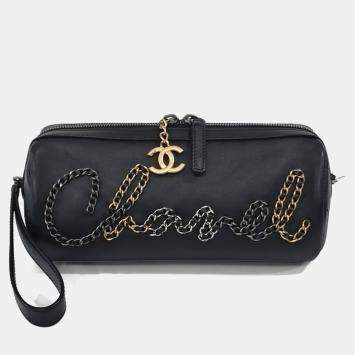 مملوكة مسبقًا Chanel Black Leather Chain Bowling Bag