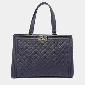 مملوكة مسبقًا Chanel Black Leather Boy Tote Bag